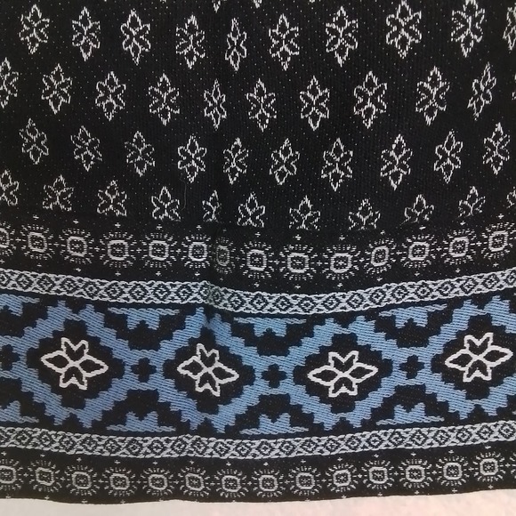 LOFT Cotton Knit Mini Skirt Size Petite 0 in Black, Blue, White Southwest Design - Picture 9 of 12